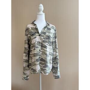 Bella Dahl shirt, Bella Dah, Bella Dahl camouflage shirt, vintage Bella Dahl,